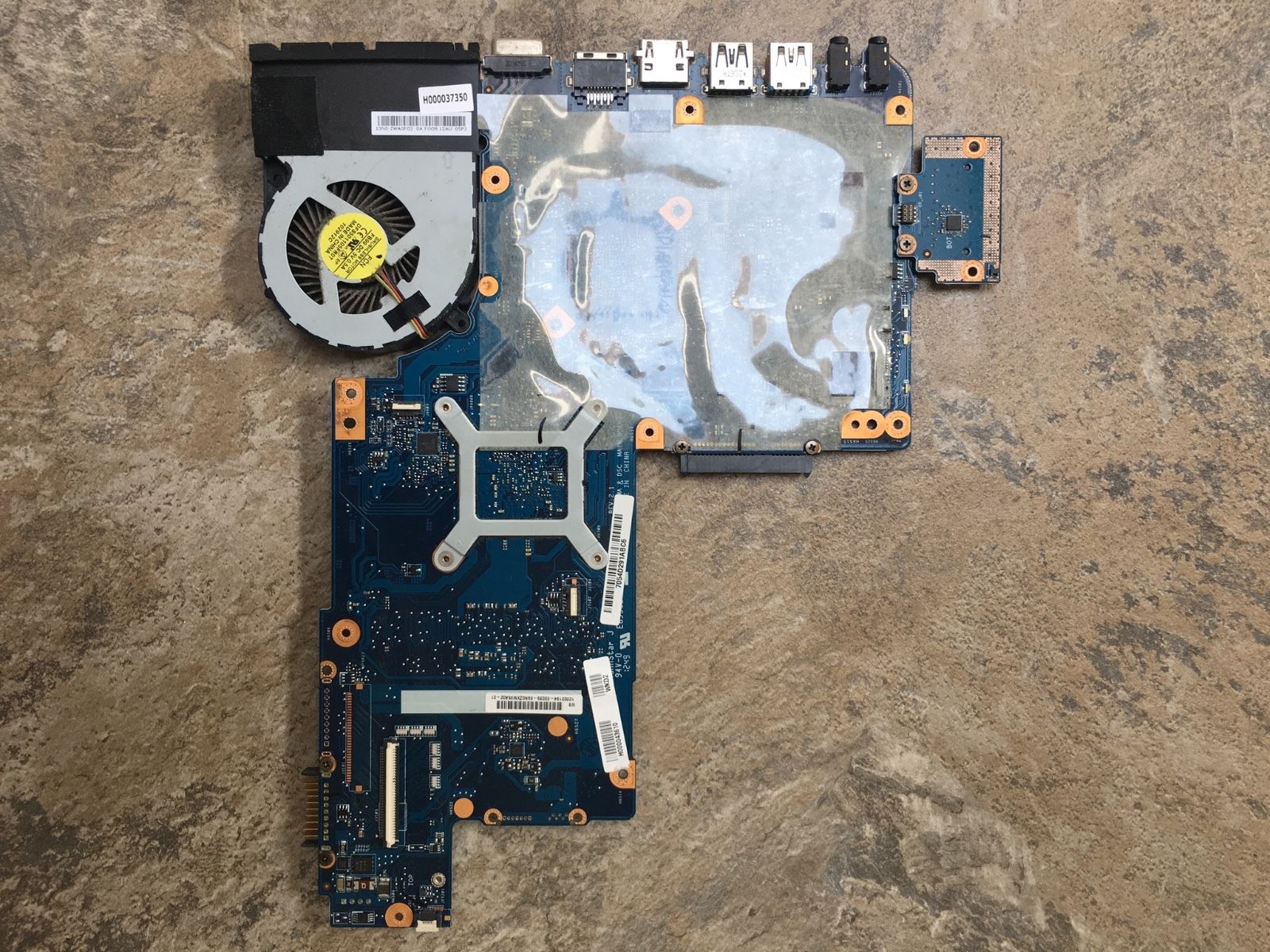 Genuine Toshiba Satellite C875D AMD E2 CPU H000043610 Laptop Motherboard